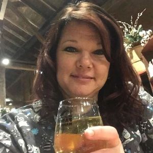 Meet your Posher, Letitia